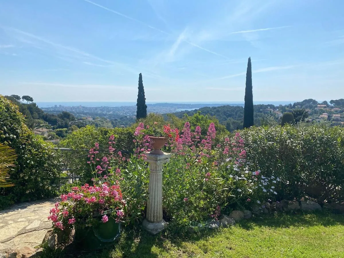 ואלאוריס Villa Near Cannes With Pool And Views צרפת